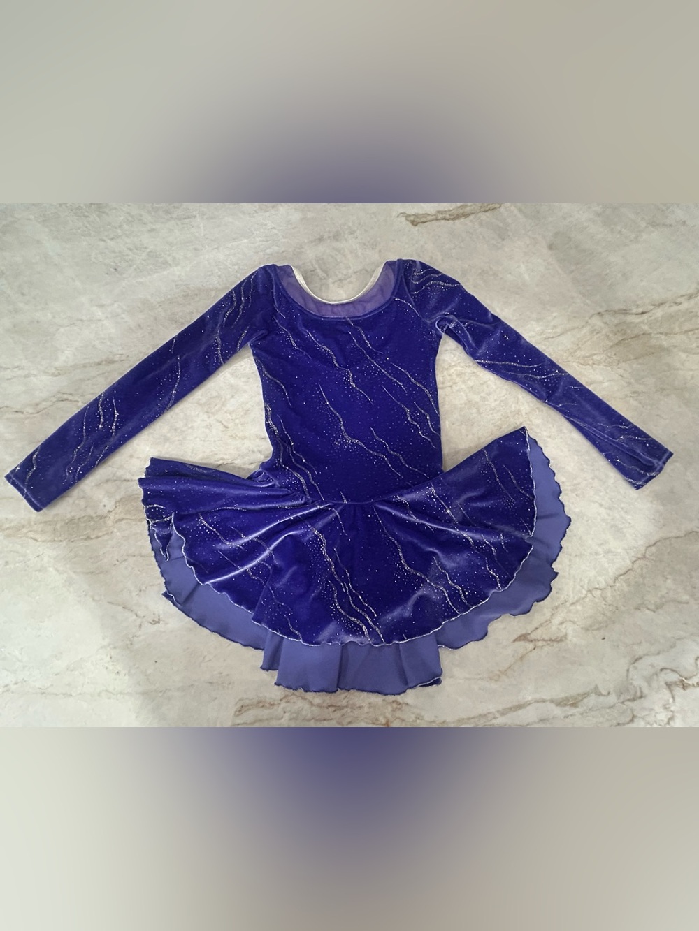 Mondor Girls Figure Skating Dress – Size 8–10 – Purple Velvet Glitter –